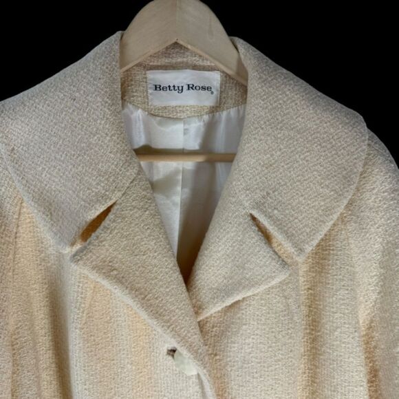 Betty Rose 1960's Vintage Cream Textured Coat Sz XL - Picture 3 of 7